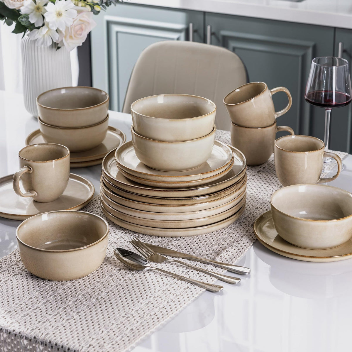 vicase Stoneware Dinnerware Set – Reactive Glaze, Service for 8