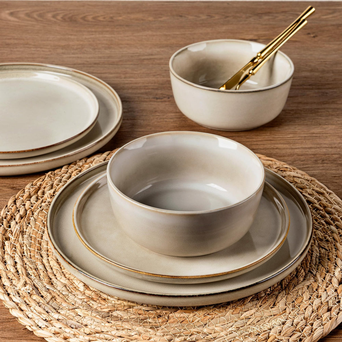 vicase Stoneware Dinnerware Set – Reactive Glaze, Service for 8