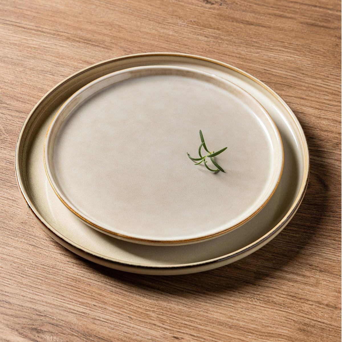 vicase Stoneware Dinnerware Set – Reactive Glaze, Service for 8